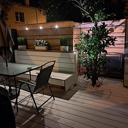 Seduisant Studio Avec Cour Privative ラ・クロ エクステリア 写真